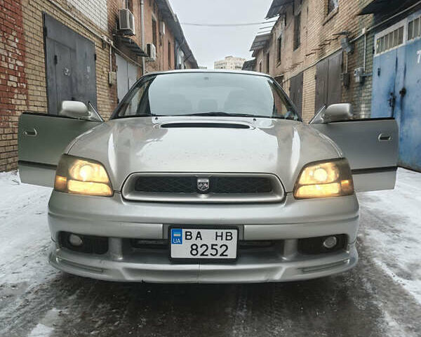 Сірий Субару Легасі, об'ємом двигуна 1.99 л та пробігом 299 тис. км за 3850 $, фото 13 на Automoto.ua