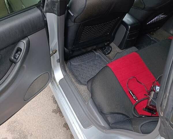 Серый Субару Легаси, объемом двигателя 1.99 л и пробегом 227 тыс. км за 4100 $, фото 5 на Automoto.ua