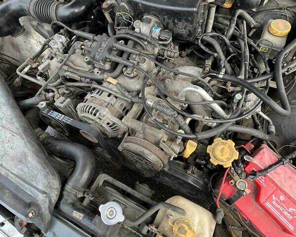 Серый Субару Легаси, объемом двигателя 2.5 л и пробегом 320 тыс. км за 2450 $, фото 13 на Automoto.ua