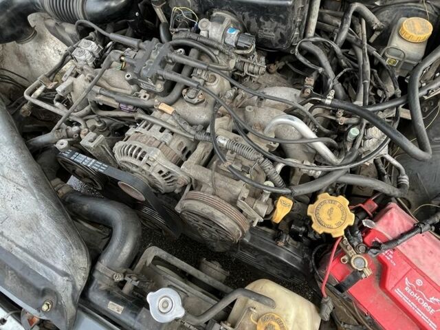 Серый Субару Легаси, объемом двигателя 2.5 л и пробегом 320 тыс. км за 2400 $, фото 12 на Automoto.ua