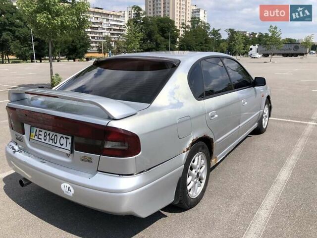 Сірий Субару Легасі, об'ємом двигуна 1.99 л та пробігом 251 тис. км за 2400 $, фото 4 на Automoto.ua