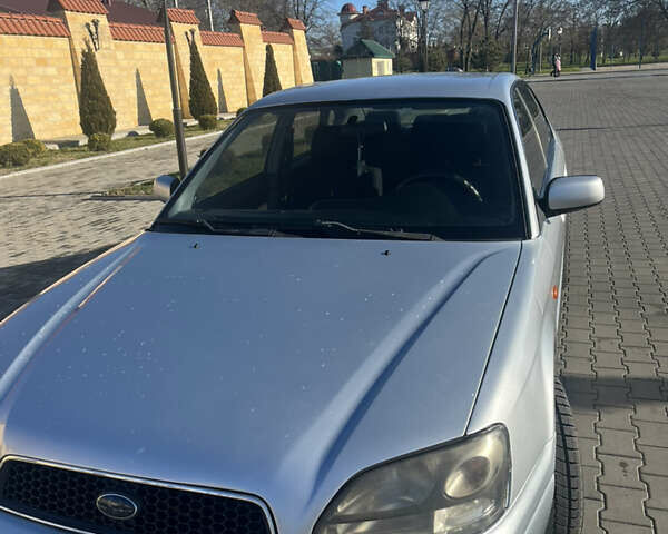 Сірий Субару Легасі, об'ємом двигуна 2 л та пробігом 300 тис. км за 4000 $, фото 5 на Automoto.ua