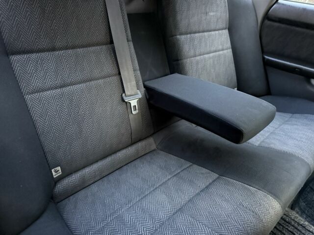 Серый Субару Легаси, объемом двигателя 2 л и пробегом 250 тыс. км за 3299 $, фото 9 на Automoto.ua