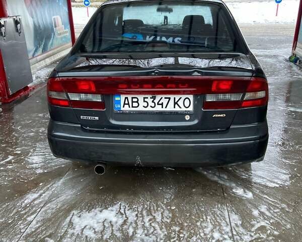 Сірий Субару Легасі, об'ємом двигуна 2 л та пробігом 270 тис. км за 3300 $, фото 2 на Automoto.ua