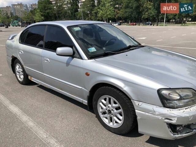 Сірий Субару Легасі, об'ємом двигуна 1.99 л та пробігом 251 тис. км за 2400 $, фото 7 на Automoto.ua