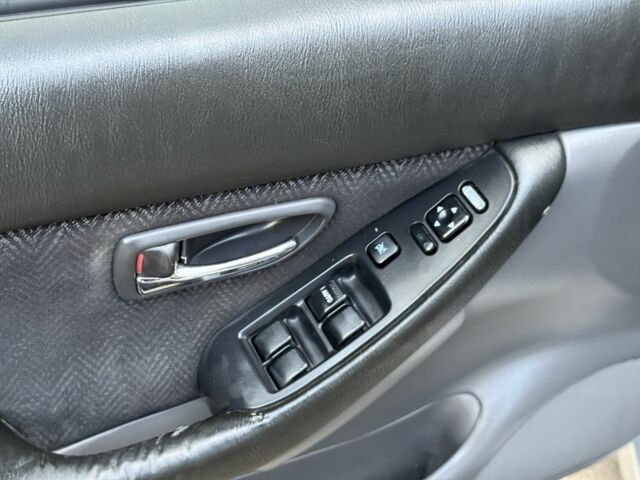 Серый Субару Легаси, объемом двигателя 2 л и пробегом 250 тыс. км за 3299 $, фото 17 на Automoto.ua