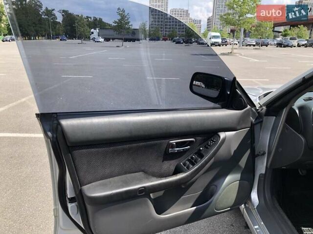 Сірий Субару Легасі, об'ємом двигуна 1.99 л та пробігом 251 тис. км за 2400 $, фото 35 на Automoto.ua