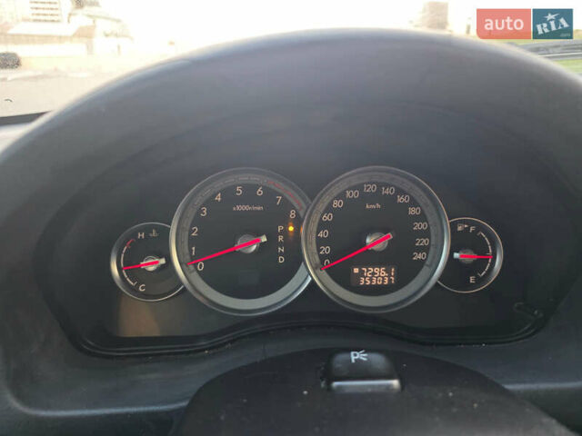 Серый Субару Легаси, объемом двигателя 1.99 л и пробегом 353 тыс. км за 4200 $, фото 3 на Automoto.ua