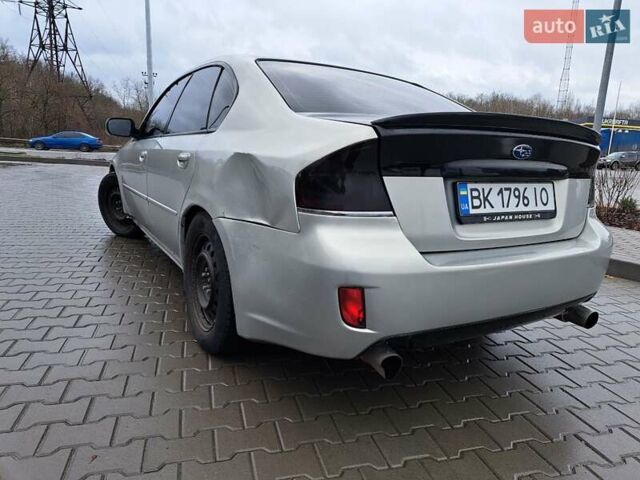 Сірий Субару Легасі, об'ємом двигуна 1.99 л та пробігом 340 тис. км за 4800 $, фото 7 на Automoto.ua