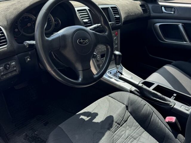 Сірий Субару Легасі, об'ємом двигуна 2 л та пробігом 291 тис. км за 3500 $, фото 10 на Automoto.ua