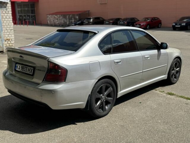 Сірий Субару Легасі, об'ємом двигуна 2 л та пробігом 291 тис. км за 3500 $, фото 4 на Automoto.ua