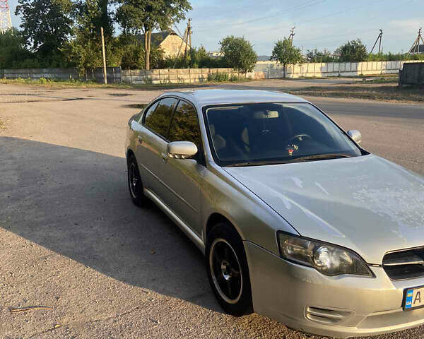 Серый Субару Легаси, объемом двигателя 2 л и пробегом 350 тыс. км за 5500 $, фото 2 на Automoto.ua