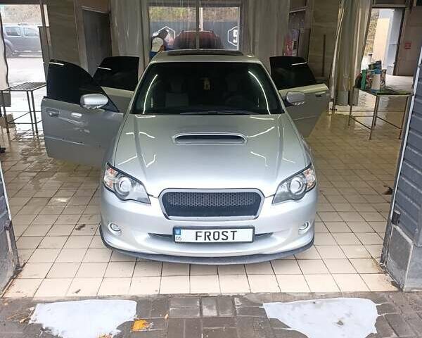 Серый Субару Легаси, объемом двигателя 3 л и пробегом 173 тыс. км за 6500 $, фото 1 на Automoto.ua