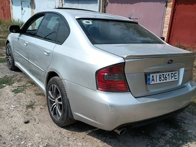 Сірий Субару Легасі, об'ємом двигуна 1.99 л та пробігом 269 тис. км за 4200 $, фото 5 на Automoto.ua