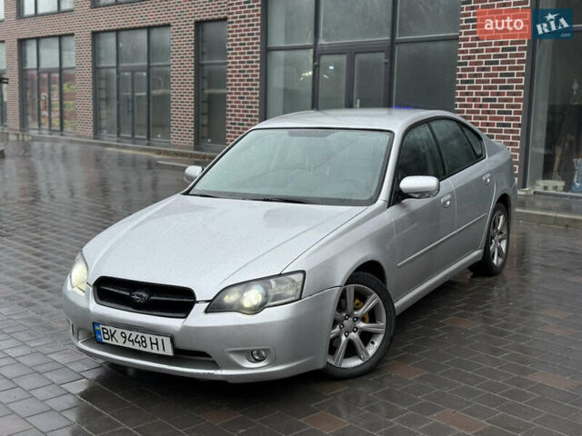 Серый Субару Легаси, объемом двигателя 2.5 л и пробегом 335 тыс. км за 3650 $, фото 1 на Automoto.ua