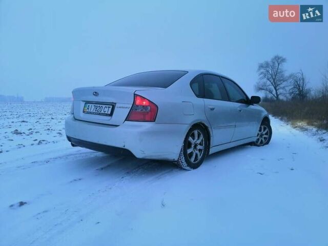 Сірий Субару Легасі, об'ємом двигуна 1.99 л та пробігом 310 тис. км за 4300 $, фото 2 на Automoto.ua