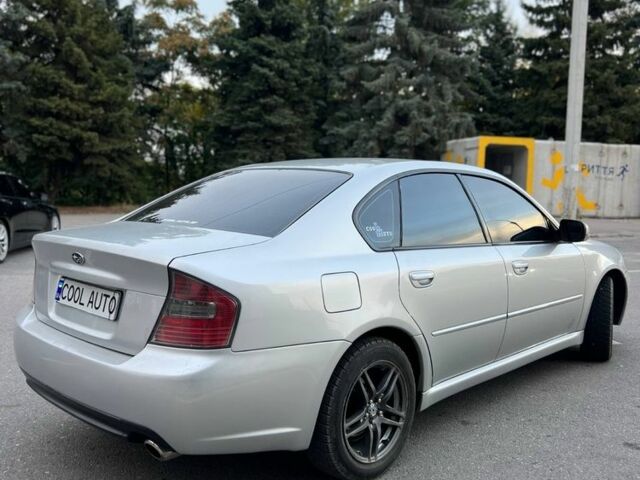 Серый Субару Легаси, объемом двигателя 2 л и пробегом 250 тыс. км за 4799 $, фото 5 на Automoto.ua