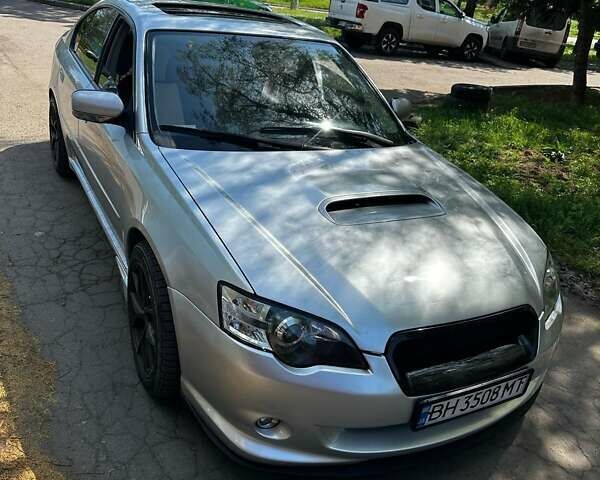Серый Субару Легаси, объемом двигателя 3 л и пробегом 173 тыс. км за 6500 $, фото 3 на Automoto.ua