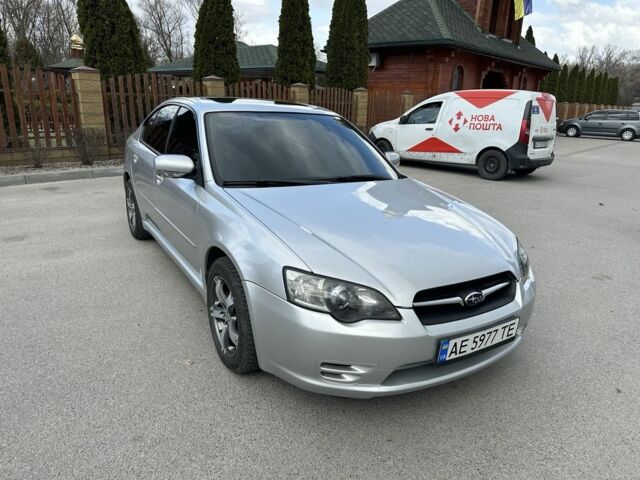 Серый Субару Легаси, объемом двигателя 2 л и пробегом 266 тыс. км за 5300 $, фото 1 на Automoto.ua