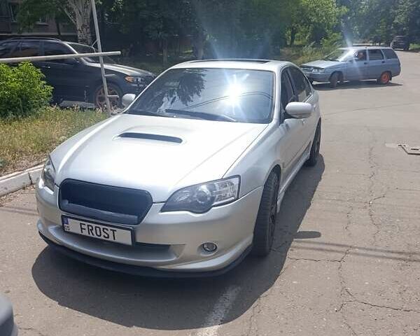 Серый Субару Легаси, объемом двигателя 3 л и пробегом 173 тыс. км за 6500 $, фото 2 на Automoto.ua