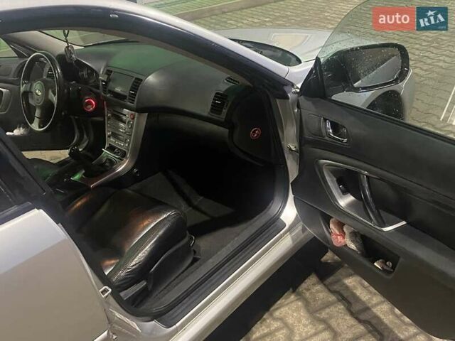 Сірий Субару Легасі, об'ємом двигуна 1.99 л та пробігом 247 тис. км за 4800 $, фото 14 на Automoto.ua