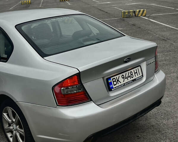 Серый Субару Легаси, объемом двигателя 2 л и пробегом 350 тыс. км за 4100 $, фото 8 на Automoto.ua