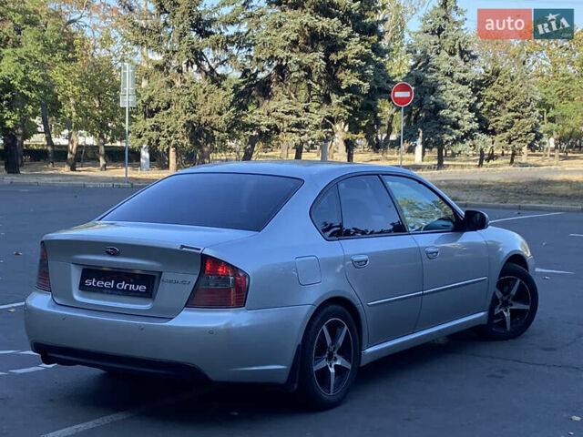 Сірий Субару Легасі, об'ємом двигуна 1.99 л та пробігом 265 тис. км за 6699 $, фото 4 на Automoto.ua