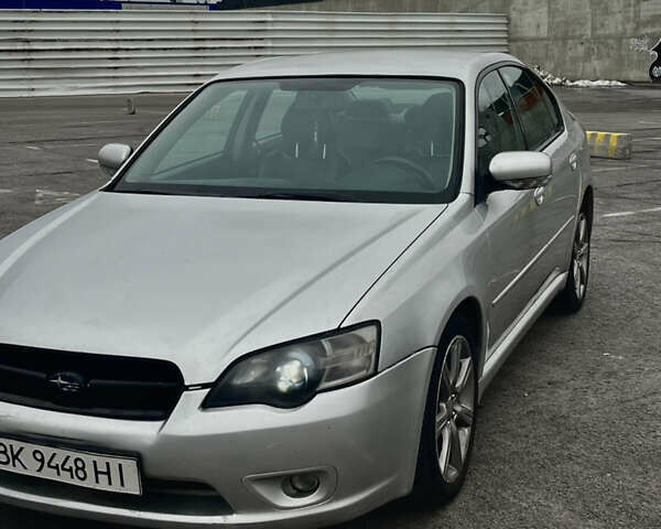 Серый Субару Легаси, объемом двигателя 2 л и пробегом 350 тыс. км за 4100 $, фото 1 на Automoto.ua