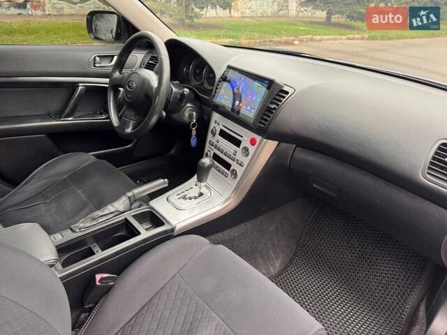 Сірий Субару Легасі, об'ємом двигуна 2 л та пробігом 358 тис. км за 5500 $, фото 9 на Automoto.ua