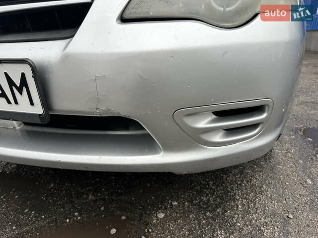 Серый Субару Легаси, объемом двигателя 2 л и пробегом 270 тыс. км за 4500 $, фото 6 на Automoto.ua