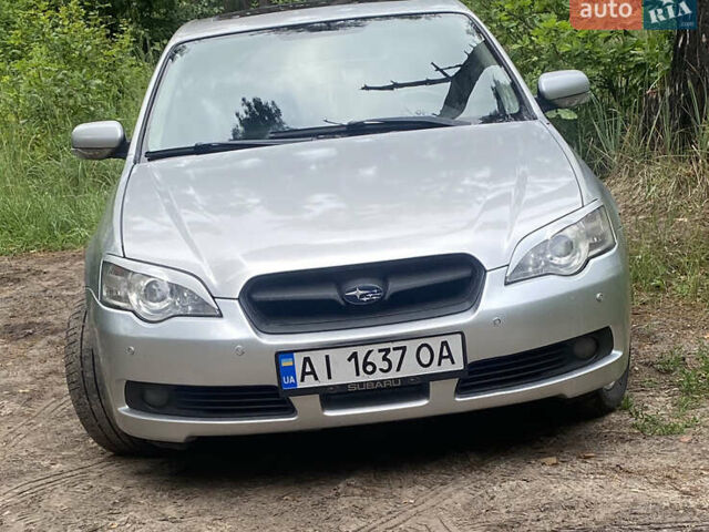Серый Субару Легаси, объемом двигателя 3 л и пробегом 300 тыс. км за 2700 $, фото 1 на Automoto.ua