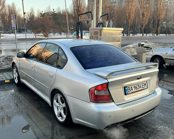 Сірий Субару Легасі, об'ємом двигуна 2.99 л та пробігом 291 тис. км за 6000 $, фото 1 на Automoto.ua