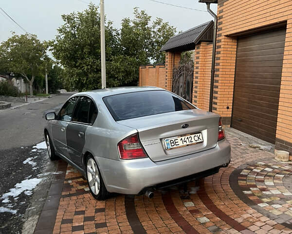 Серый Субару Легаси, объемом двигателя 2 л и пробегом 233 тыс. км за 4200 $, фото 4 на Automoto.ua