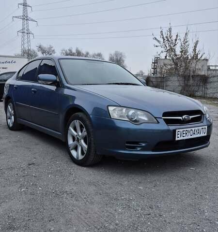 Сірий Субару Легасі, об'ємом двигуна 2.5 л та пробігом 312 тис. км за 4100 $, фото 3 на Automoto.ua