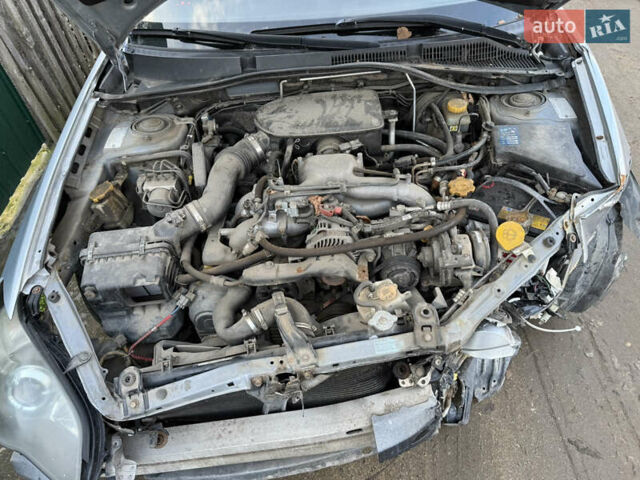Сірий Субару Легасі, об'ємом двигуна 2 л та пробігом 300 тис. км за 2700 $, фото 6 на Automoto.ua