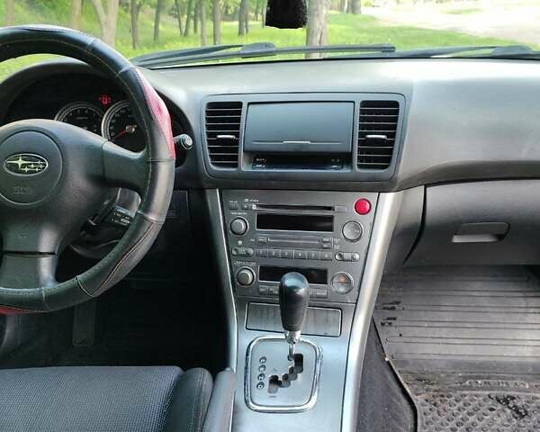 Серый Субару Легаси, объемом двигателя 2 л и пробегом 125 тыс. км за 5000 $, фото 10 на Automoto.ua