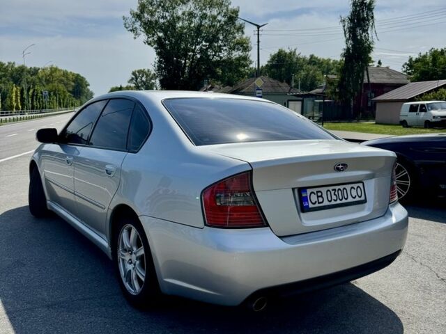 Серый Субару Легаси, объемом двигателя 2 л и пробегом 302 тыс. км за 5900 $, фото 2 на Automoto.ua