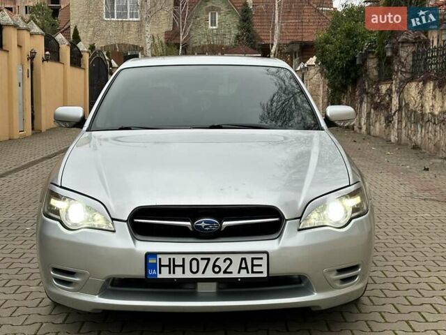 Сірий Субару Легасі, об'ємом двигуна 1.99 л та пробігом 230 тис. км за 4999 $, фото 27 на Automoto.ua