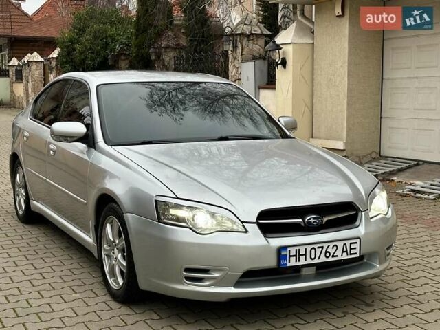 Сірий Субару Легасі, об'ємом двигуна 1.99 л та пробігом 230 тис. км за 4999 $, фото 28 на Automoto.ua
