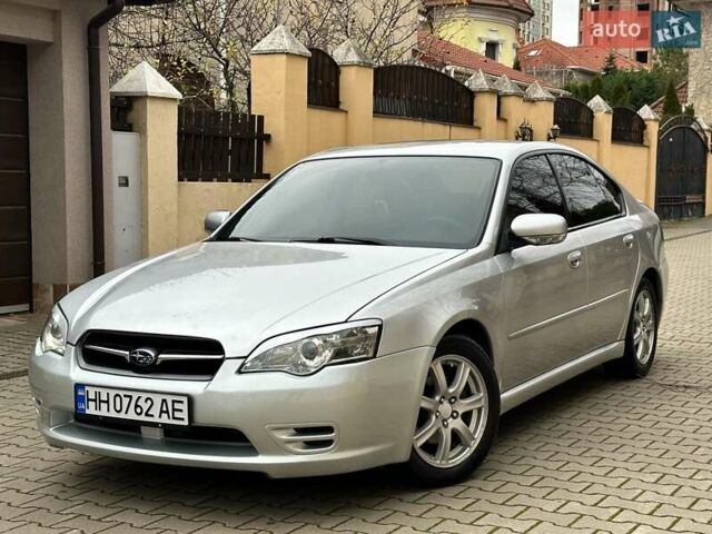 Сірий Субару Легасі, об'ємом двигуна 1.99 л та пробігом 230 тис. км за 4999 $, фото 2 на Automoto.ua