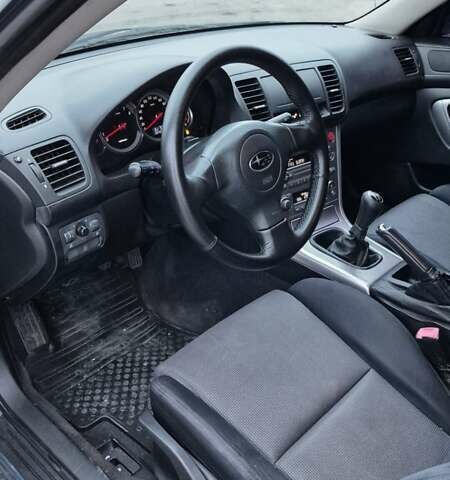 Сірий Субару Легасі, об'ємом двигуна 2.5 л та пробігом 312 тис. км за 4100 $, фото 15 на Automoto.ua