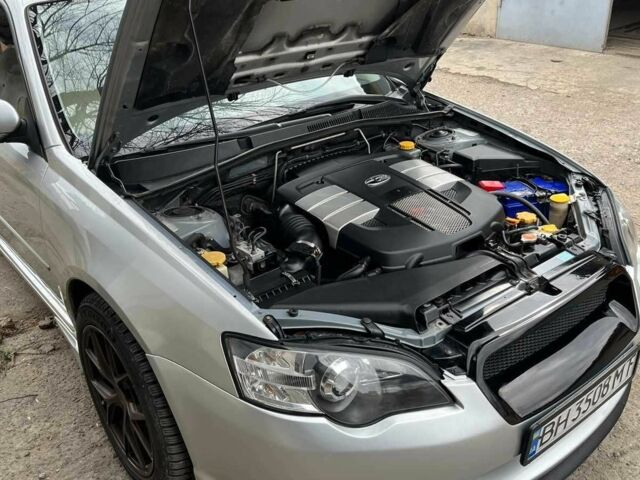 Серый Субару Легаси, объемом двигателя 3 л и пробегом 13 тыс. км за 6500 $, фото 15 на Automoto.ua
