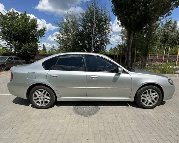 Сірий Субару Легасі, об'ємом двигуна 1.99 л та пробігом 264 тис. км за 5999 $, фото 5 на Automoto.ua