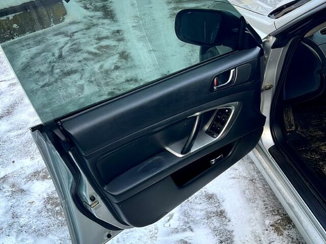 Серый Субару Легаси, объемом двигателя 2 л и пробегом 270 тыс. км за 6000 $, фото 7 на Automoto.ua