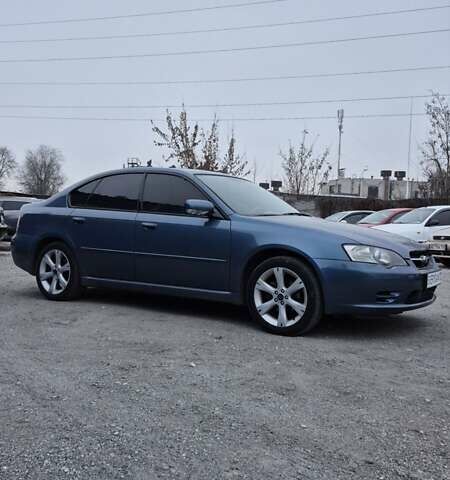 Сірий Субару Легасі, об'ємом двигуна 2.5 л та пробігом 312 тис. км за 4100 $, фото 4 на Automoto.ua