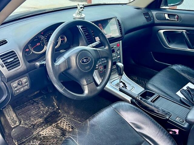 Серый Субару Легаси, объемом двигателя 2 л и пробегом 270 тыс. км за 6000 $, фото 4 на Automoto.ua