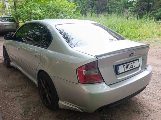 Серый Субару Легаси, объемом двигателя 3 л и пробегом 130 тыс. км за 6000 $, фото 6 на Automoto.ua