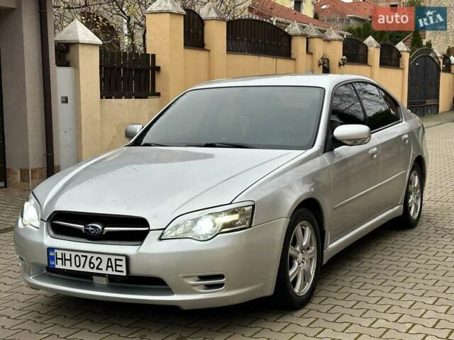 Сірий Субару Легасі, об'ємом двигуна 1.99 л та пробігом 230 тис. км за 4999 $, фото 25 на Automoto.ua