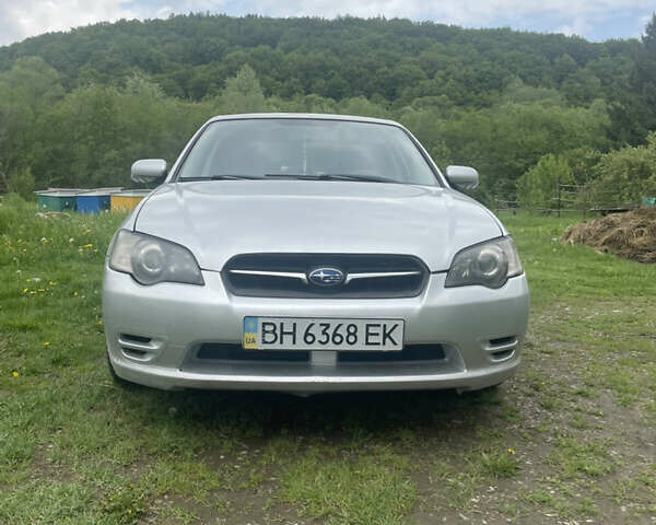 Серый Субару Легаси, объемом двигателя 2 л и пробегом 470 тыс. км за 3600 $, фото 3 на Automoto.ua