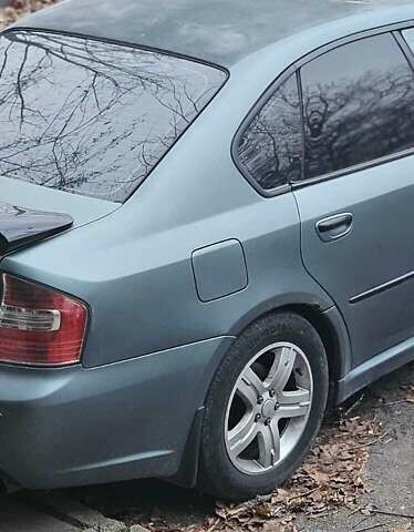 Серый Субару Легаси, объемом двигателя 2 л и пробегом 337 тыс. км за 3300 $, фото 2 на Automoto.ua